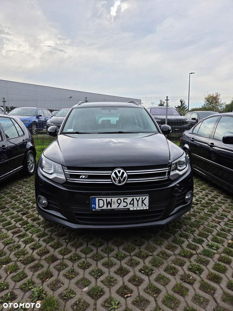 Volkswagen Tiguan - 1