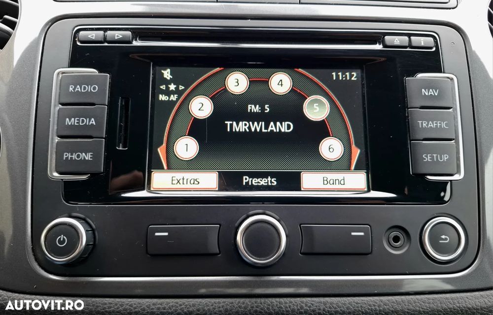 Volkswagen Tiguan 2.0 TDI DPF BlueMotion Technology Exclusive - 18