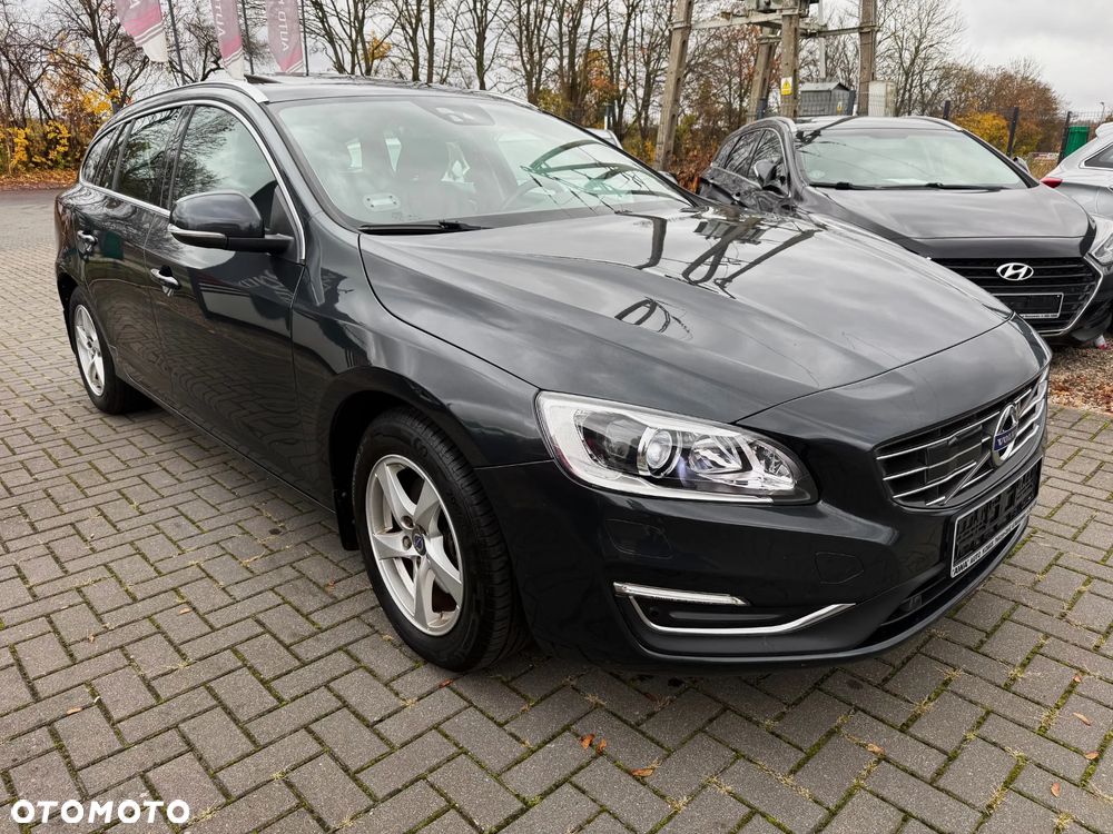 Volvo V60 D4 Geartronic Summum - 3