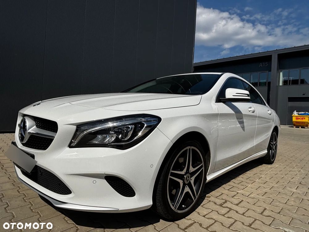 Mercedes-Benz CLA 180 7G-DCT - 6