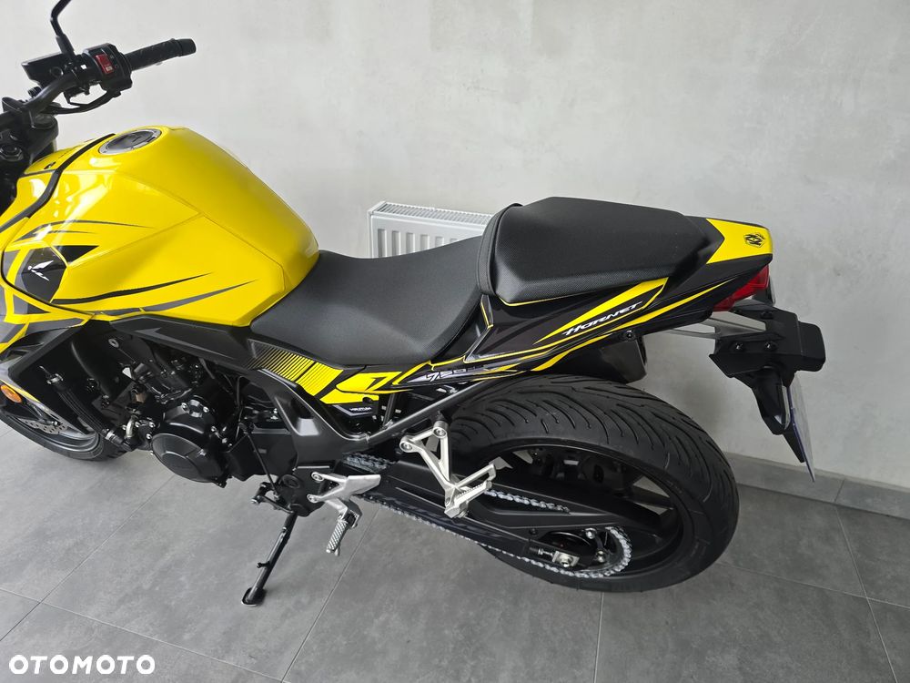 Honda Hornet - 20