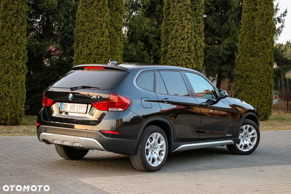 BMW X1 sDrive18d xLine - 15