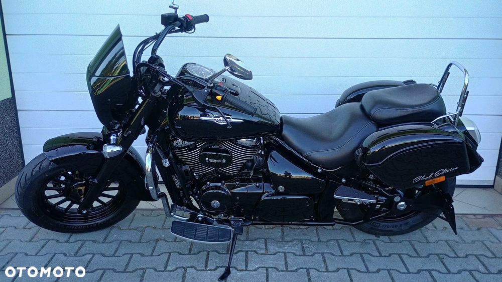 Suzuki Intruder - 18