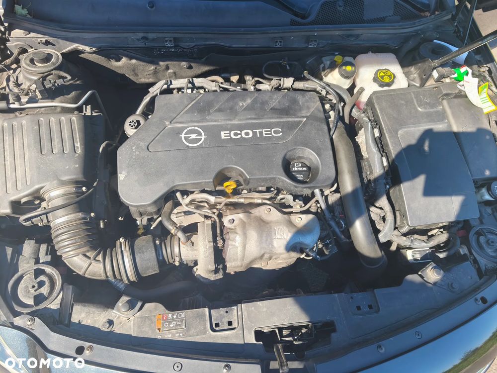 Opel Insignia 2.0 CDTI 4x4 Automatik Sport - 5