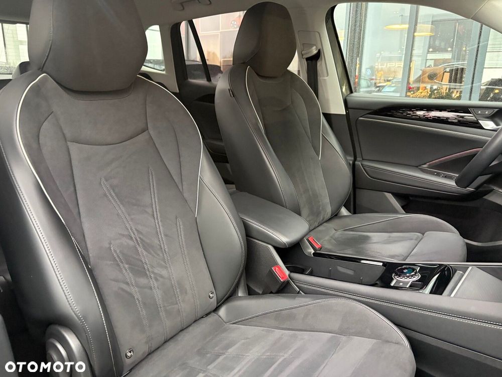 Volkswagen Tiguan - 18