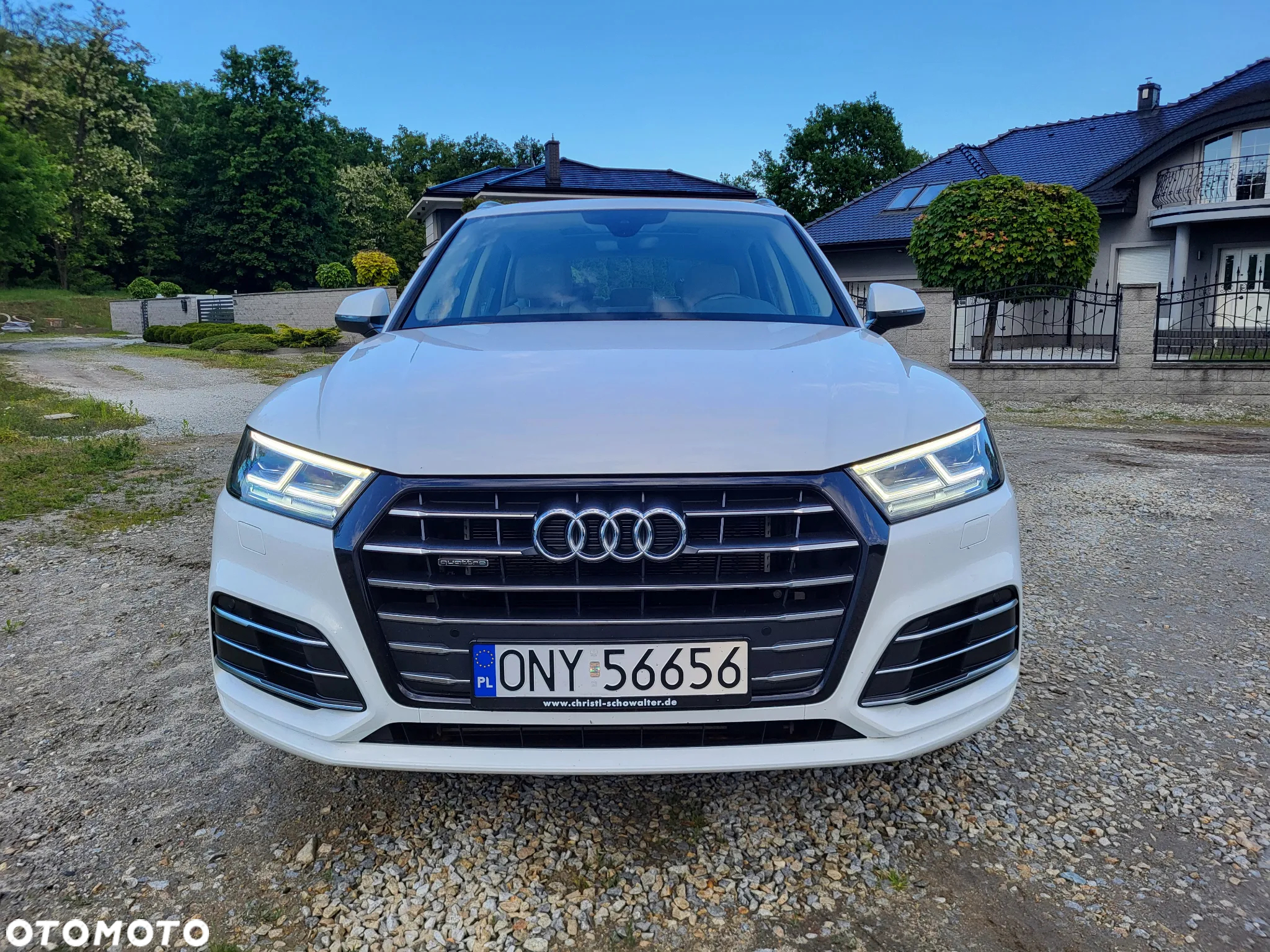 Audi Q5 55 TFSIe quattro S tronic S line business - 11