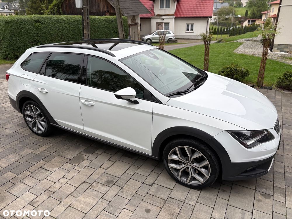 Seat Leon 2.0 TDI DPF Start&Stop DSG XCELLENCE - 5