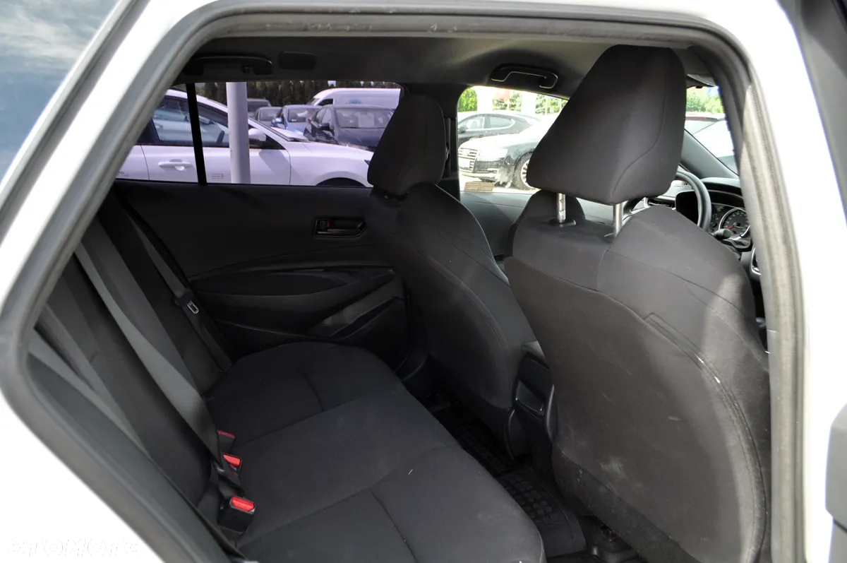 Toyota Corolla 1.2 T Active MS - 31