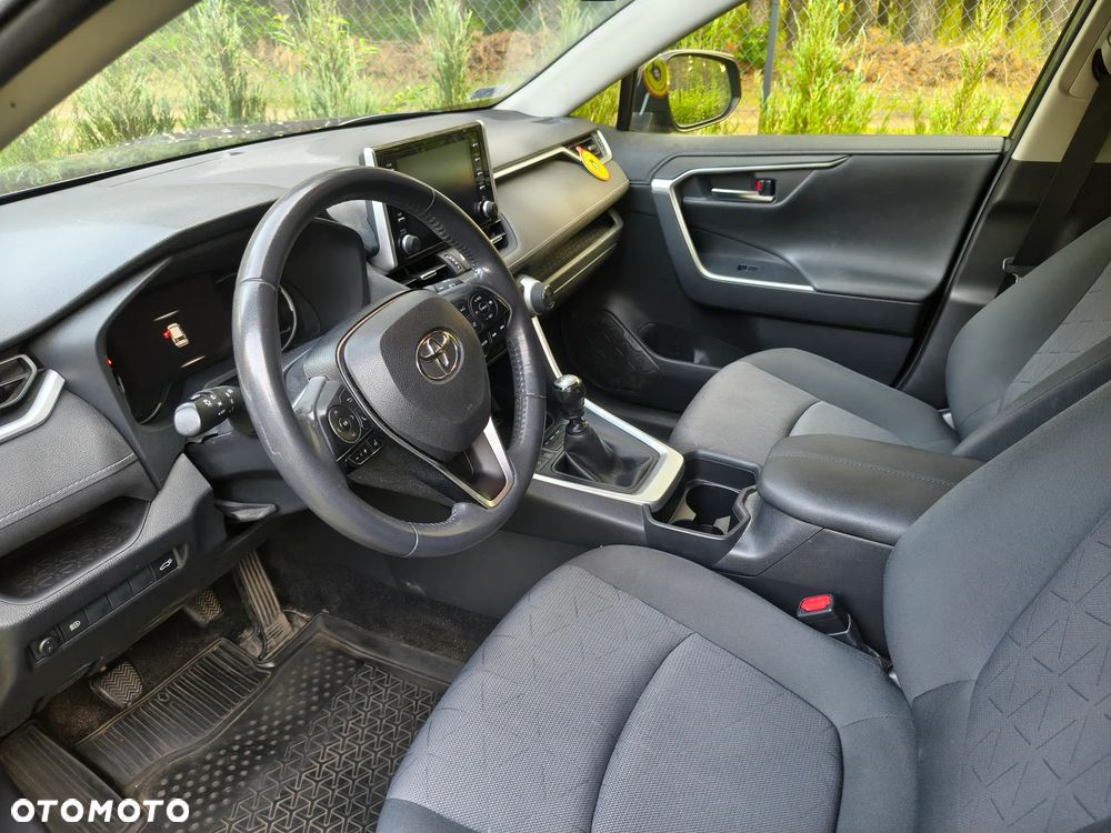Toyota RAV4 2.0 Comfort 4x2 - 14