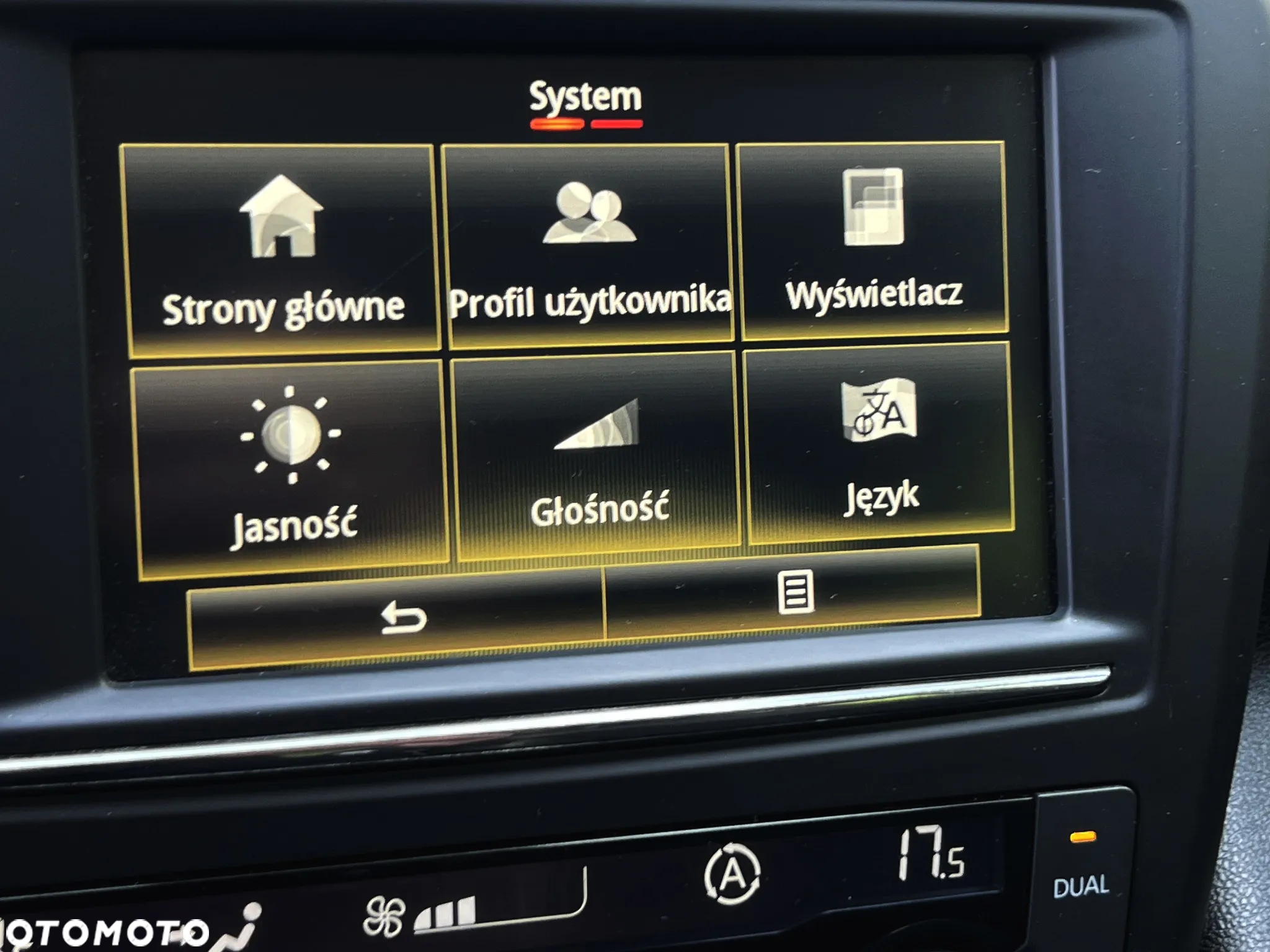 Renault Kadjar 1.6 dCi Energy Adventure 4x4 - 38