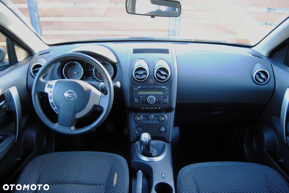 Nissan Qashqai 1.6 Acenta - 11
