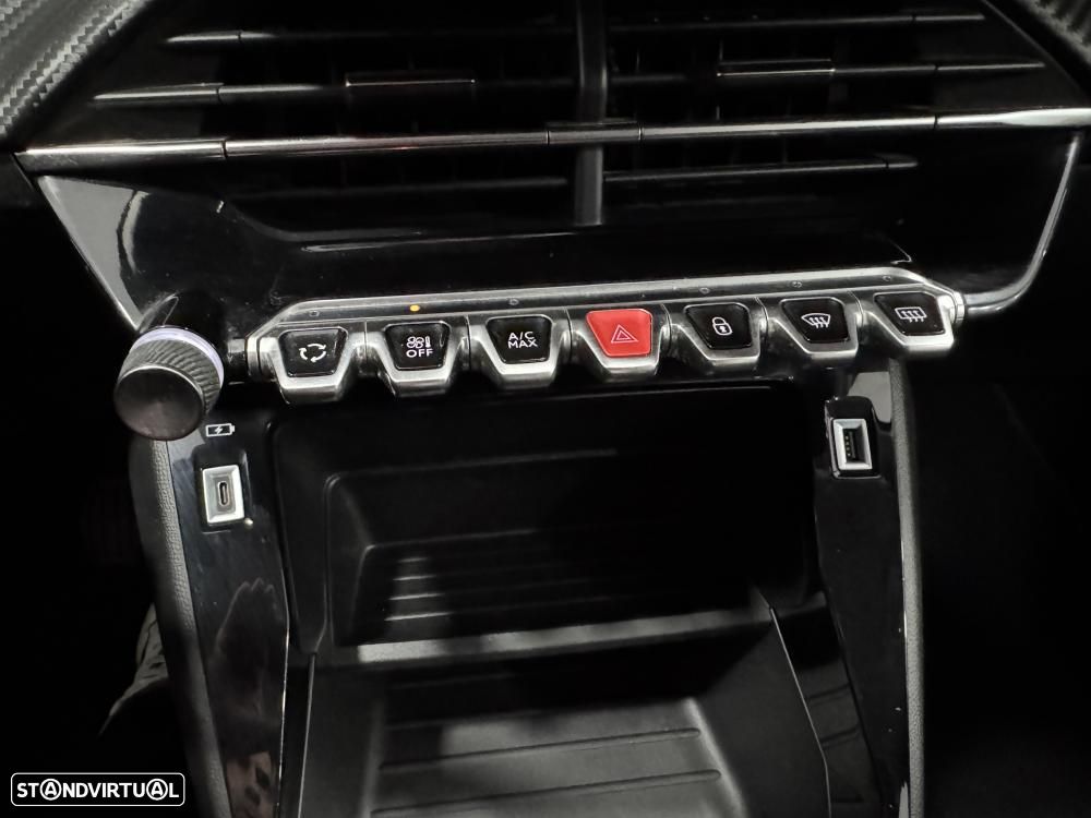 Peugeot 208 PureTech 100 Active Pack - 31