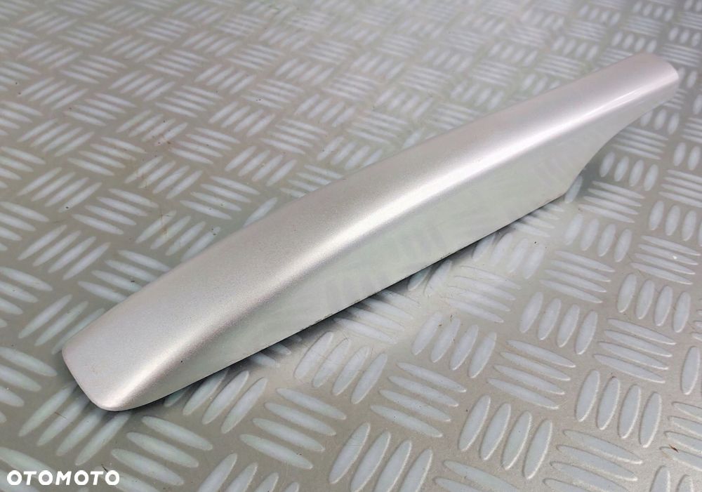 9682132177 zaślepka zakończenie relingu lewy tył tylna PEUGEOT 308 SW T7 - 1