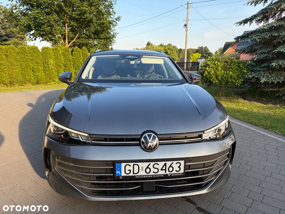 Volkswagen Passat - 31