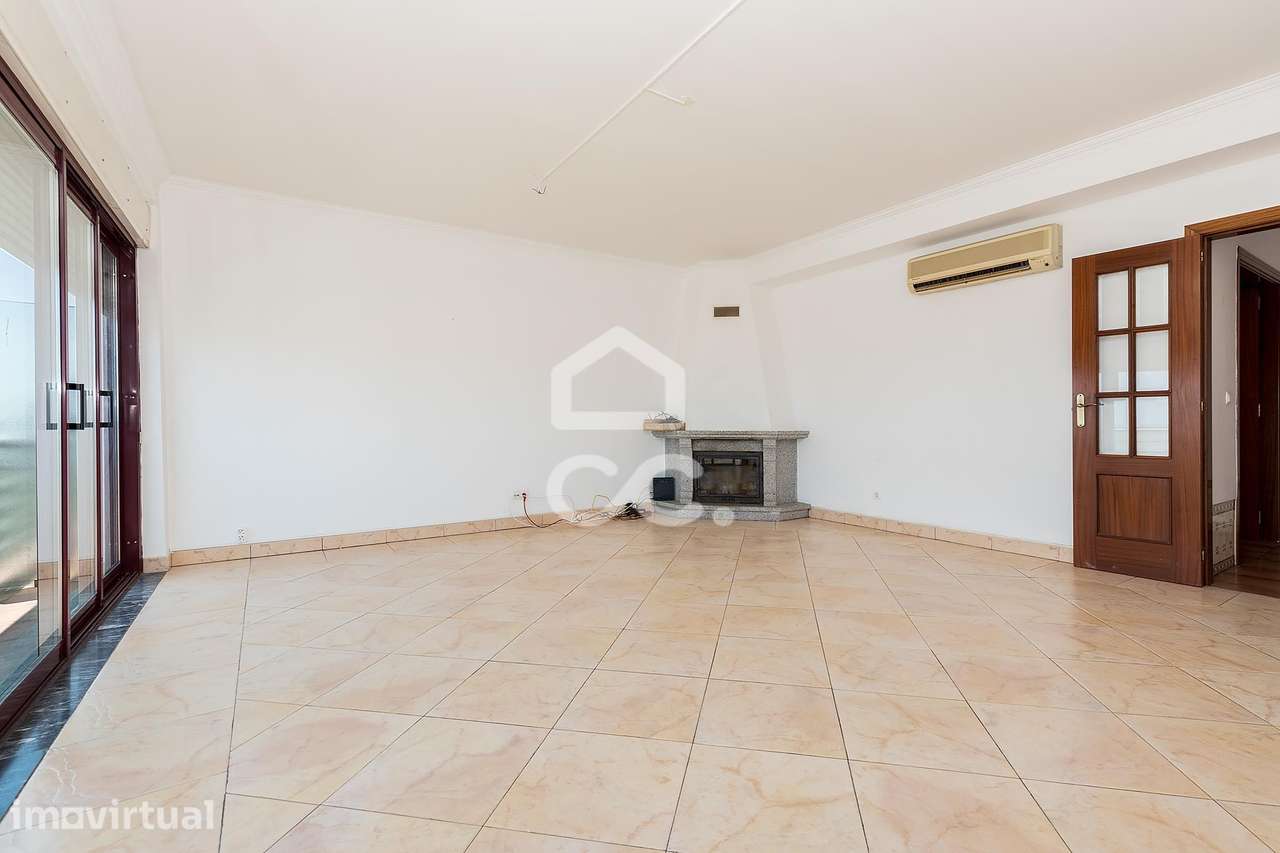 Apartamento T3 c/ Varanda | Quinta do Rosário, Évora - Grande imagem: 2/38