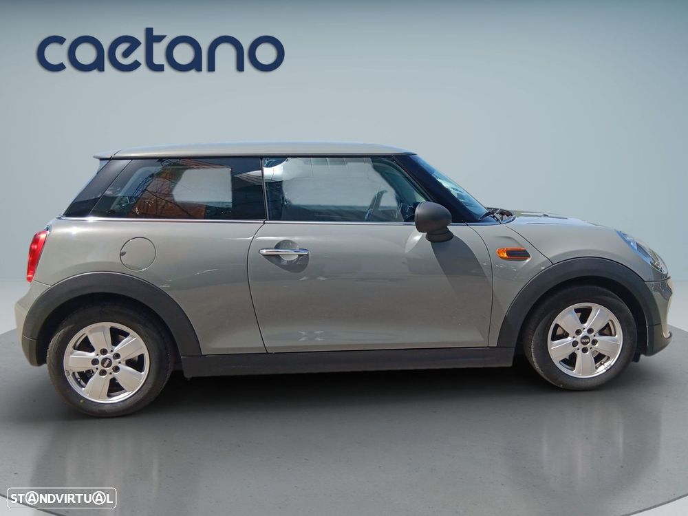 MINI 3 Portas One - 9