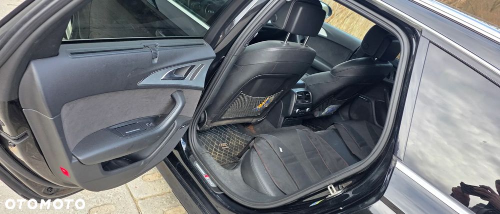 Audi A6 Avant 2.0 TDI Ultra DPF S tronic - 19