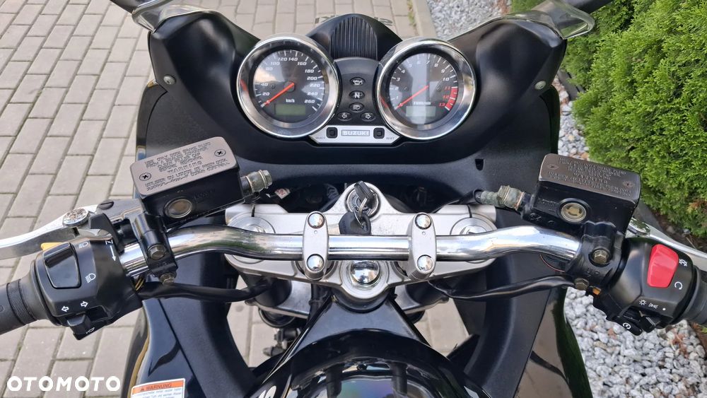 Suzuki Bandit - 10
