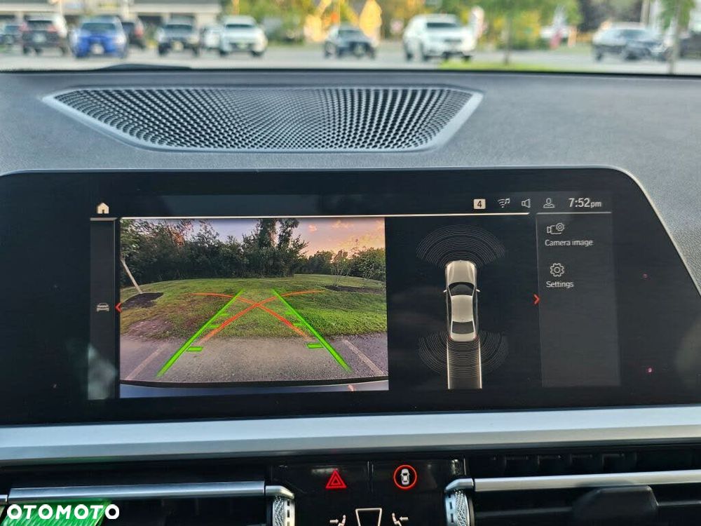 BMW Seria 3 330i Luxury Line - 10