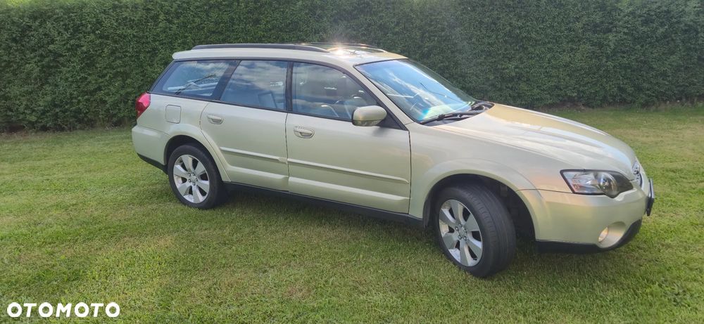 Subaru Outback 3.0R - 3