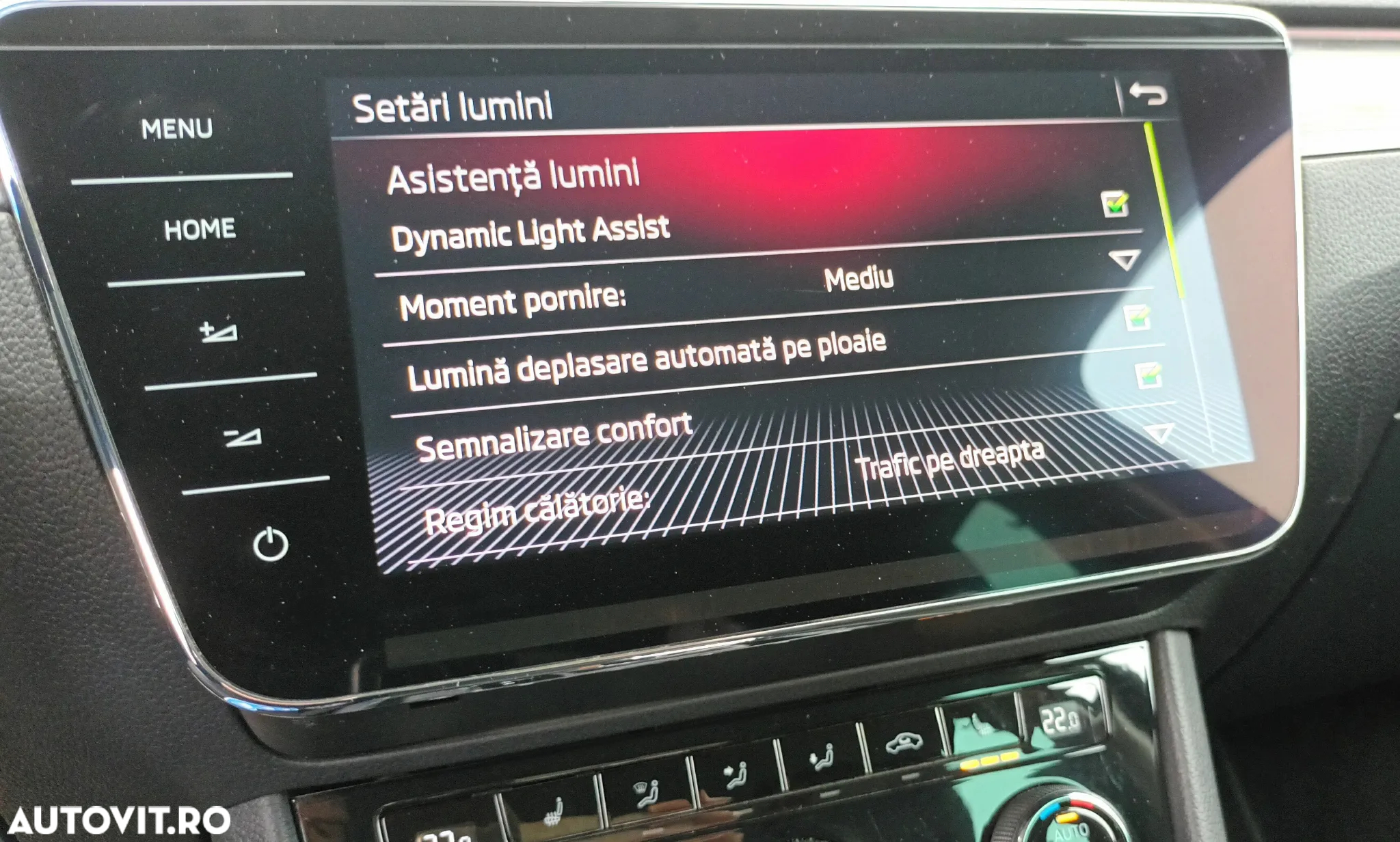 Skoda Superb Combi 2.0 TDI DSG Style - 30