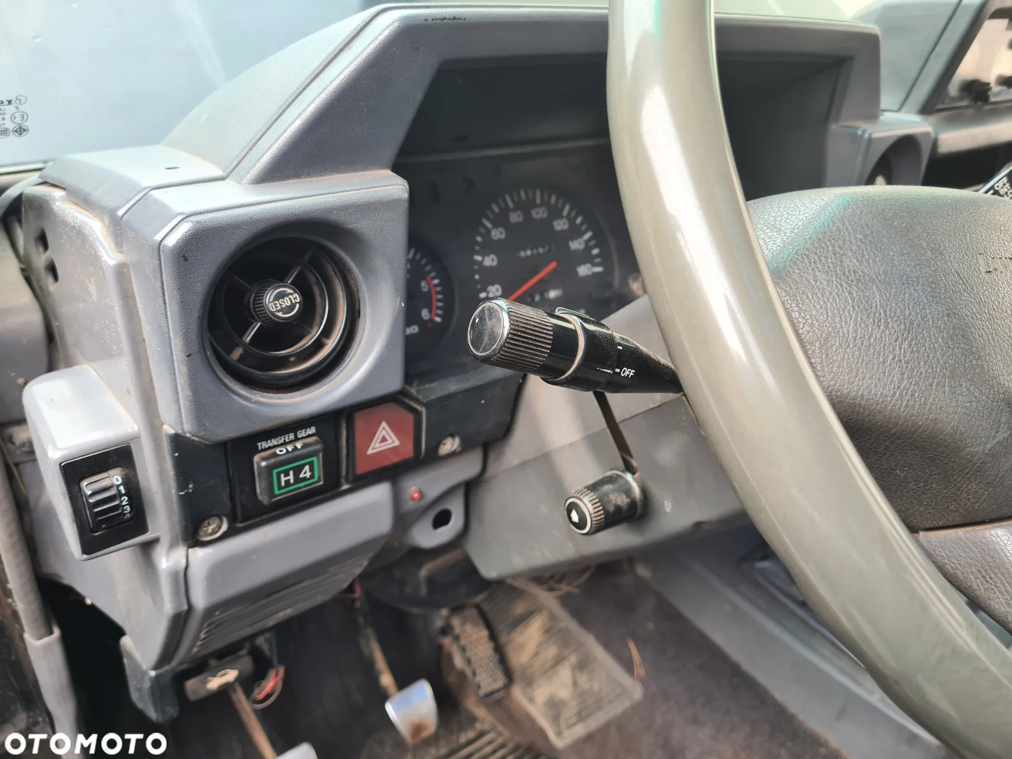 Toyota Land Cruiser LJ70 - 18