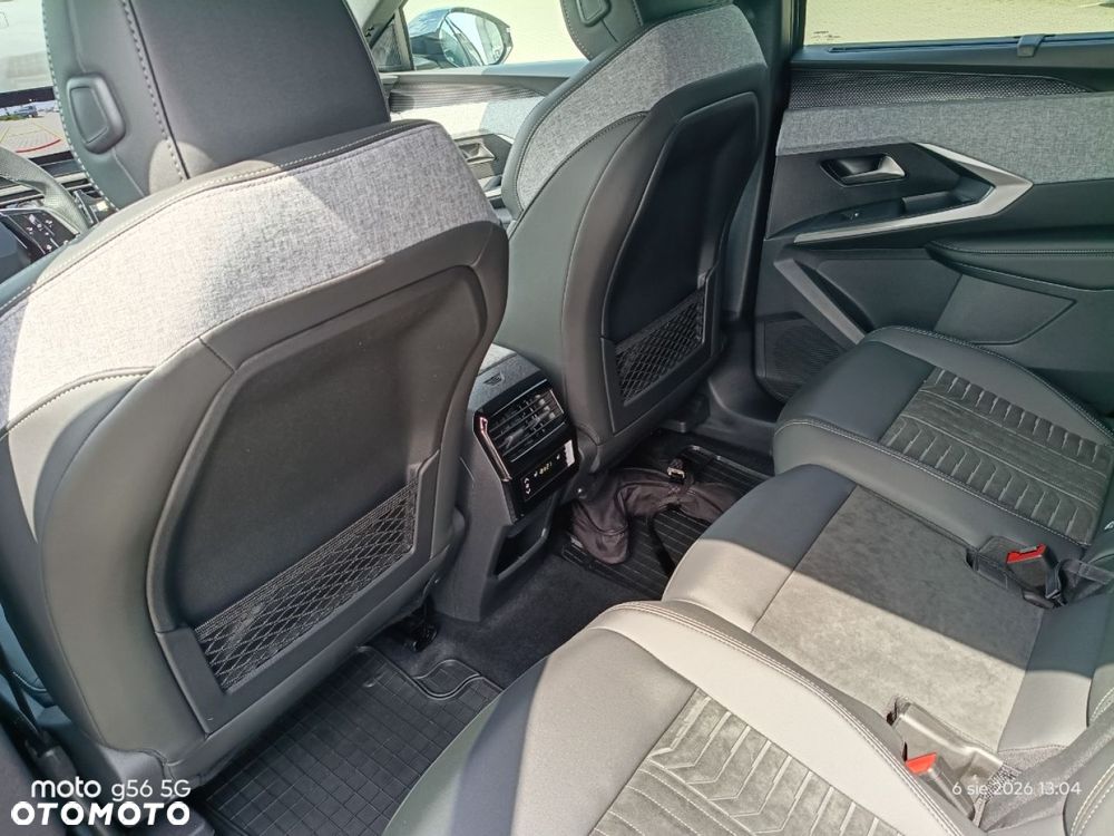 Peugeot 5008 - 11