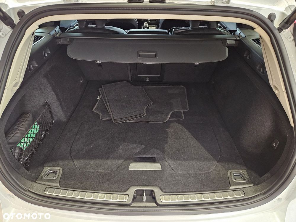 Volvo V60 - 35