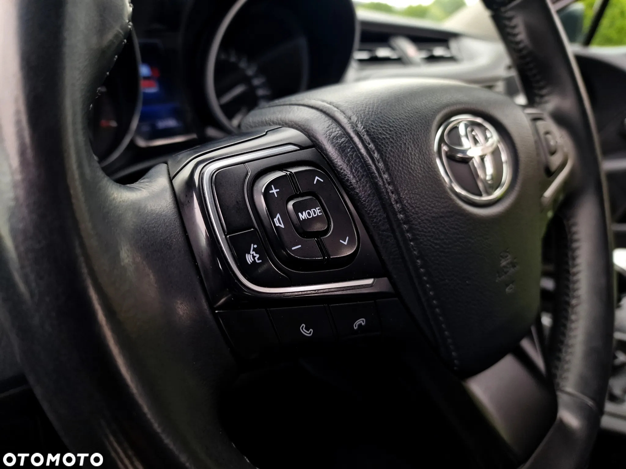 Toyota Avensis 2.0 D-4D Prestige - 17