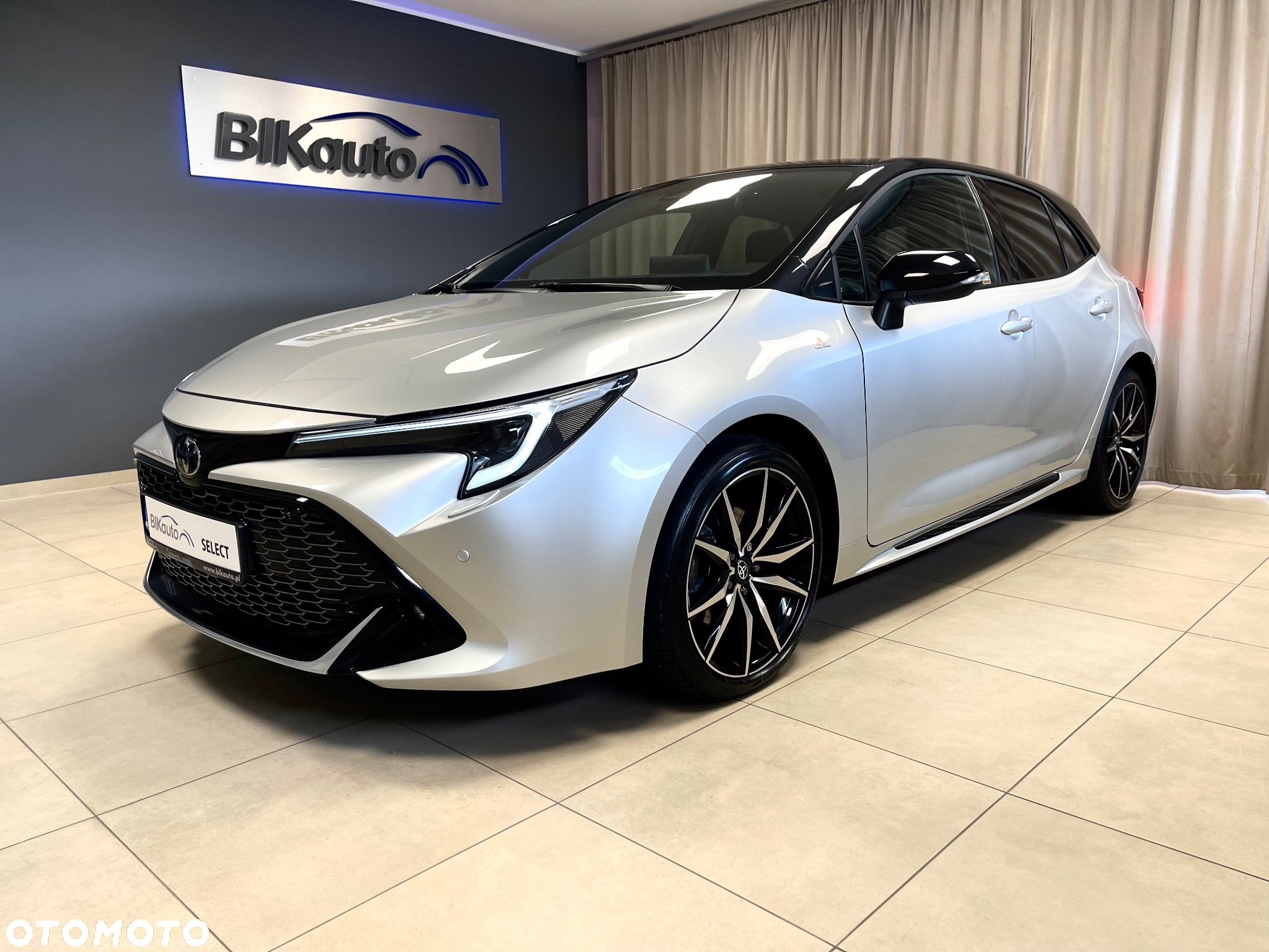 Toyota Corolla 2.0 Hybrid GR Sport Dynamic - 7