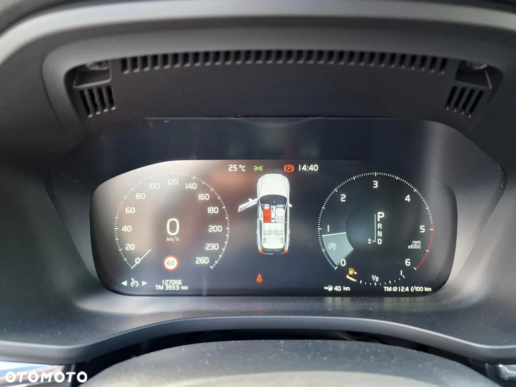 Volvo XC 60 D4 R-Design - 30