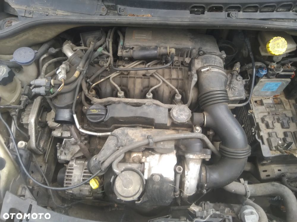 Citroen C3 kompletny silnik 1.4l benzyna - 1