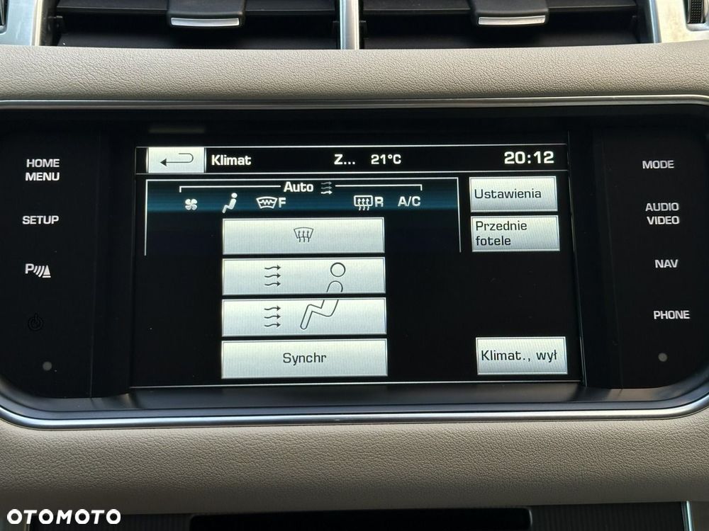 Land Rover Range Rover Sport - 28