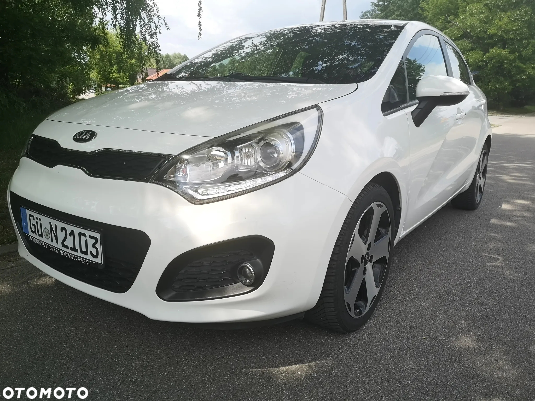 Kia Rio - 3