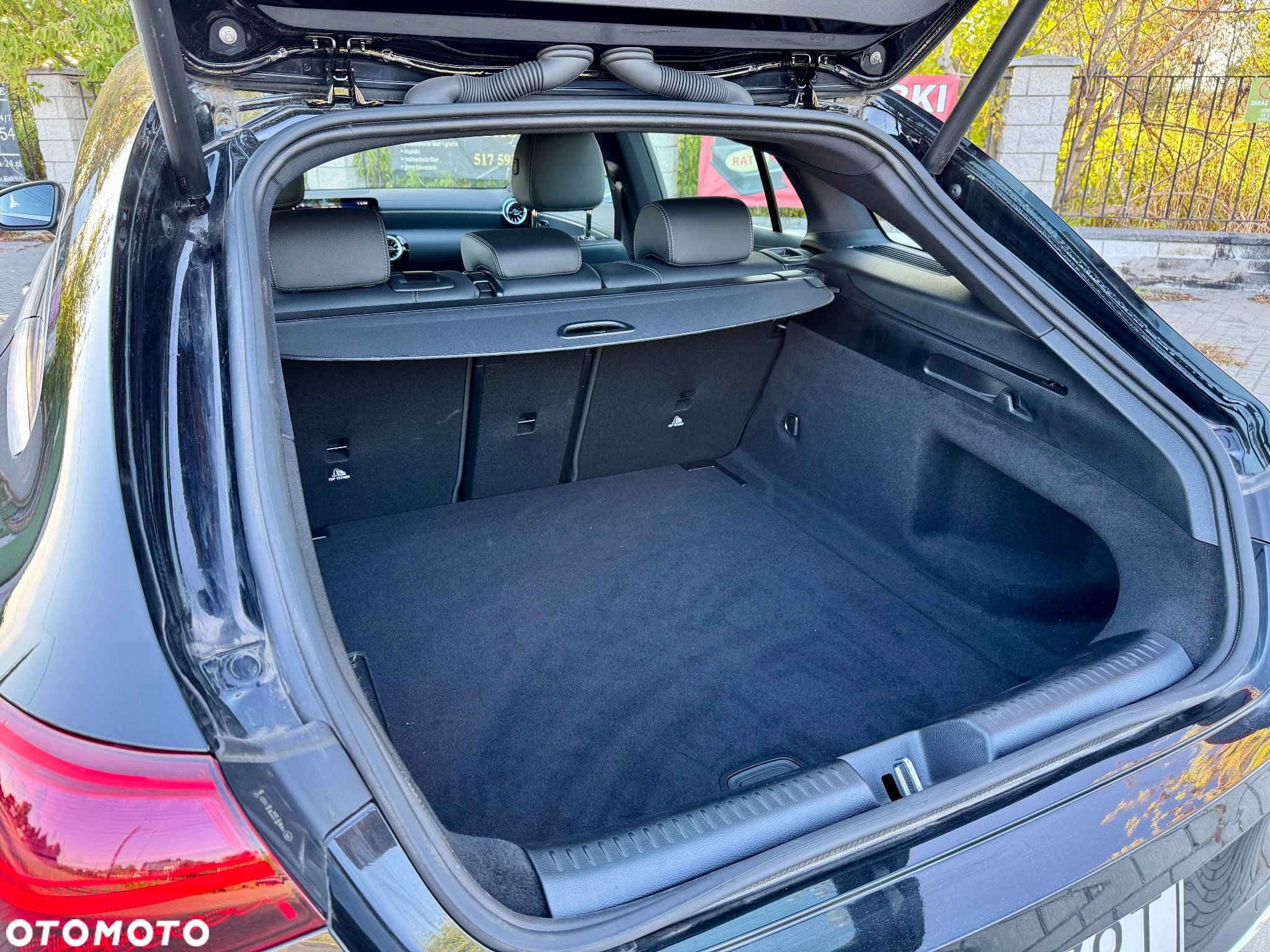 Mercedes-Benz CLA 200 AMG Line 7G-DCT - 12