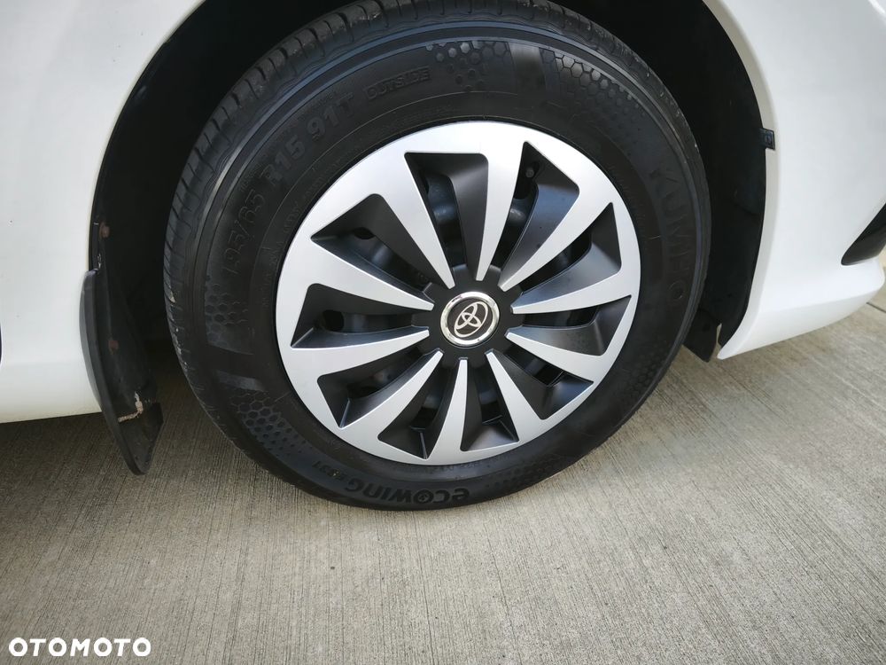 Toyota Auris 1.6 Comfort - 9