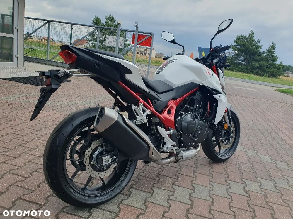 Honda Hornet - 10
