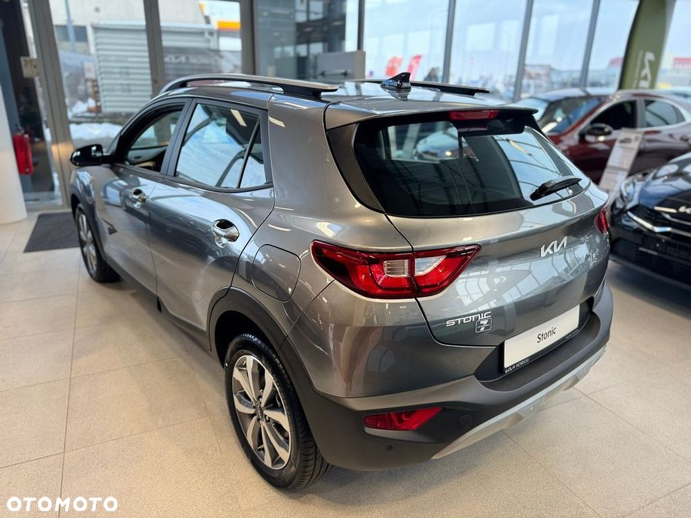 Kia Stonic - 4