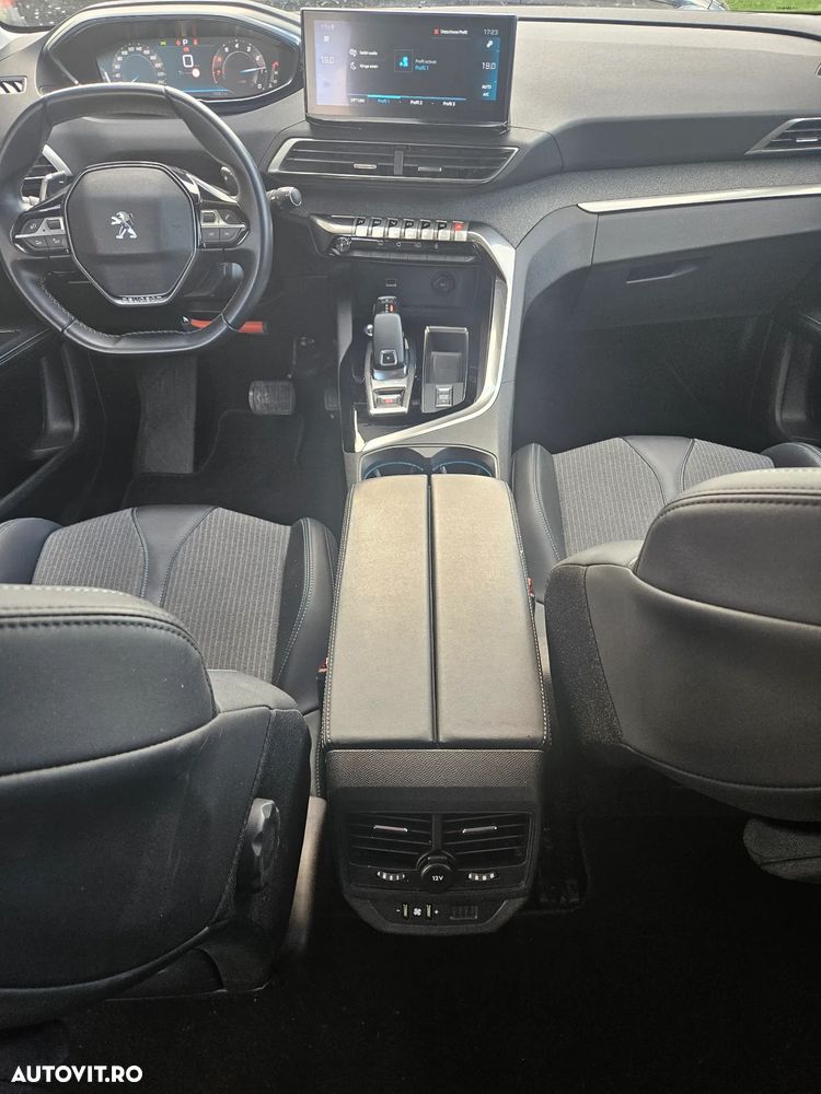 Peugeot 5008 1.2L 136 e-DCS6 MHEV Active Pack - 7