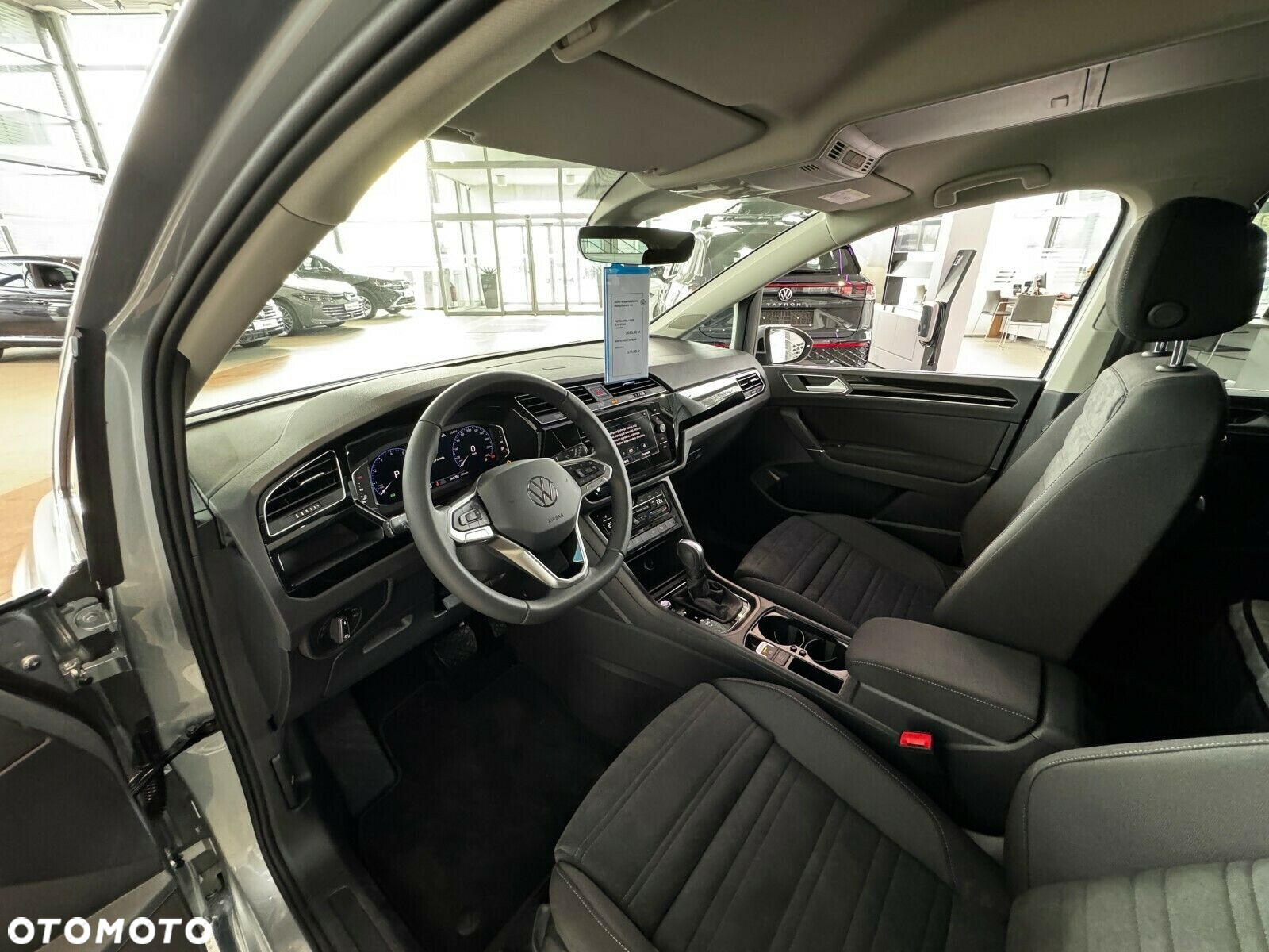 Volkswagen Touran 1.5 TSI EVO Highline DSG - 6