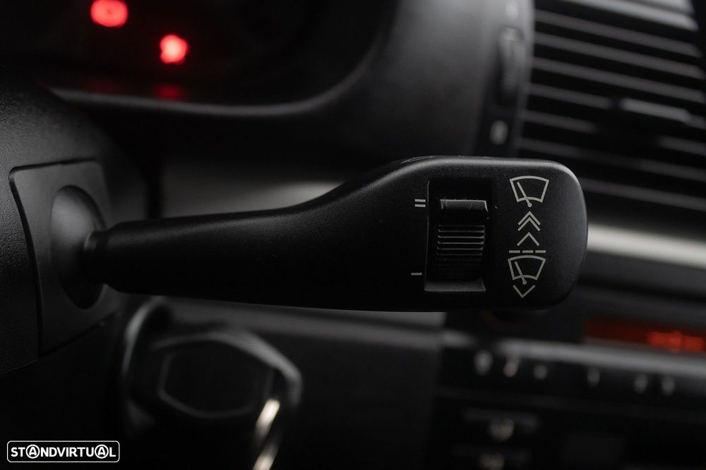 BMW 320 d Touring - 15