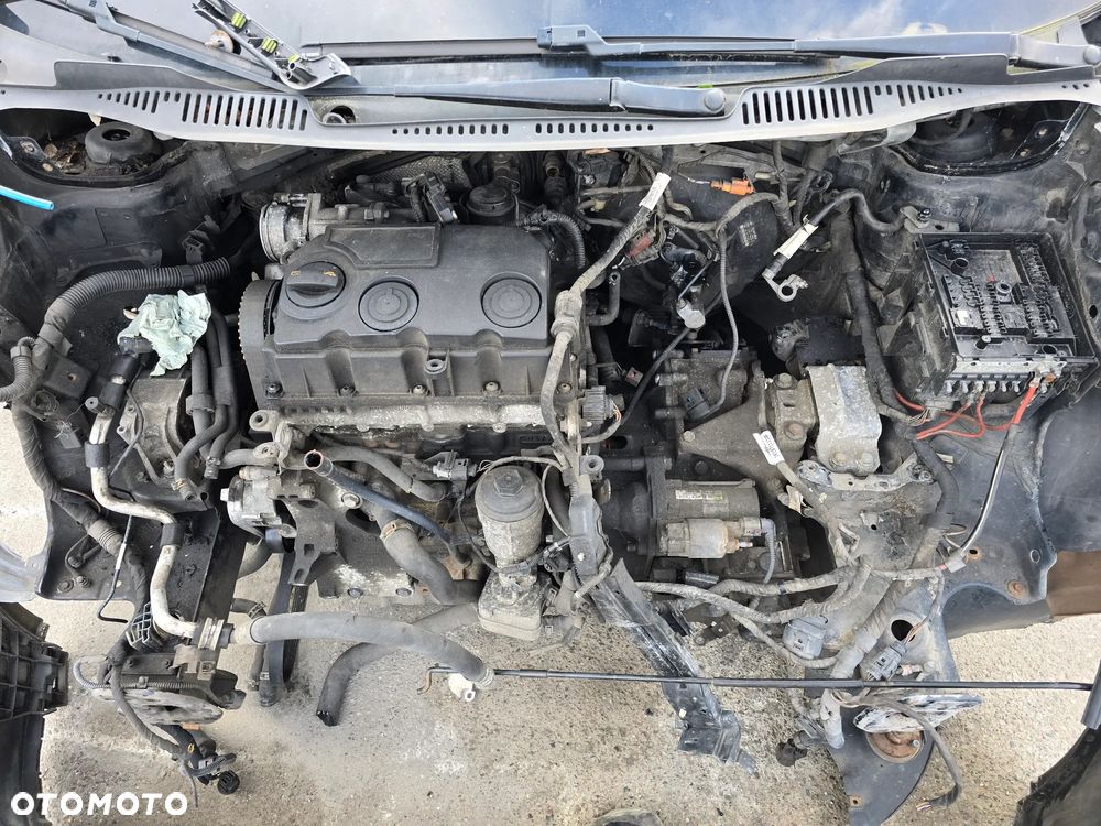 A097 / VOLKSWAGEN TOURAN / NA CZĘŚCI - 8