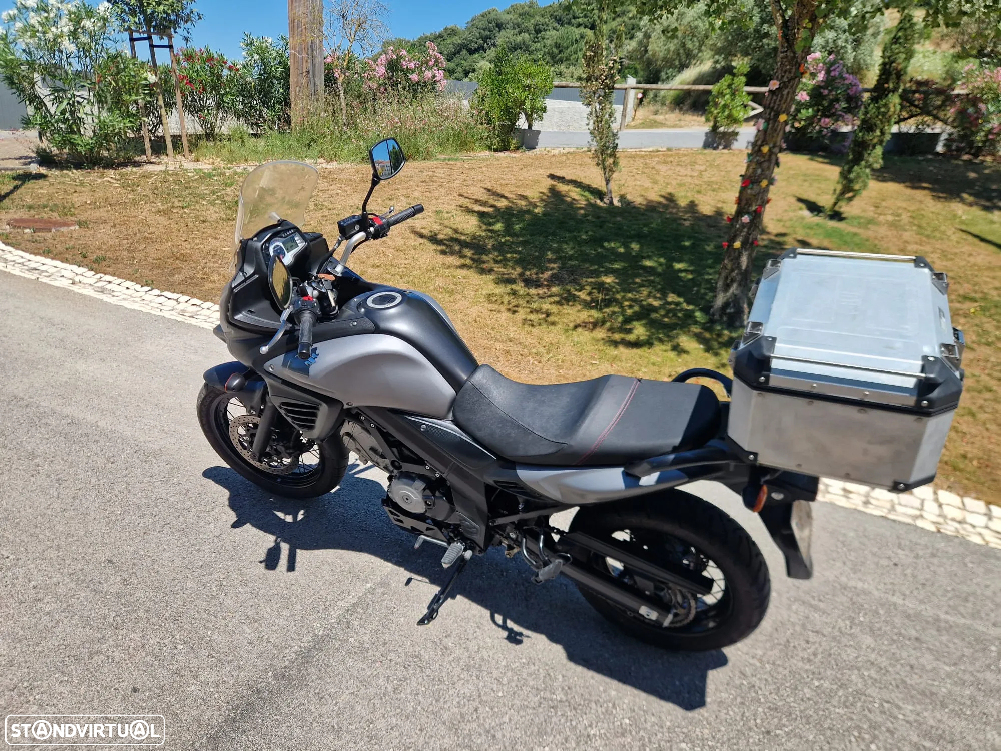 Suzuki DL 650  Possível Financiamento - 14