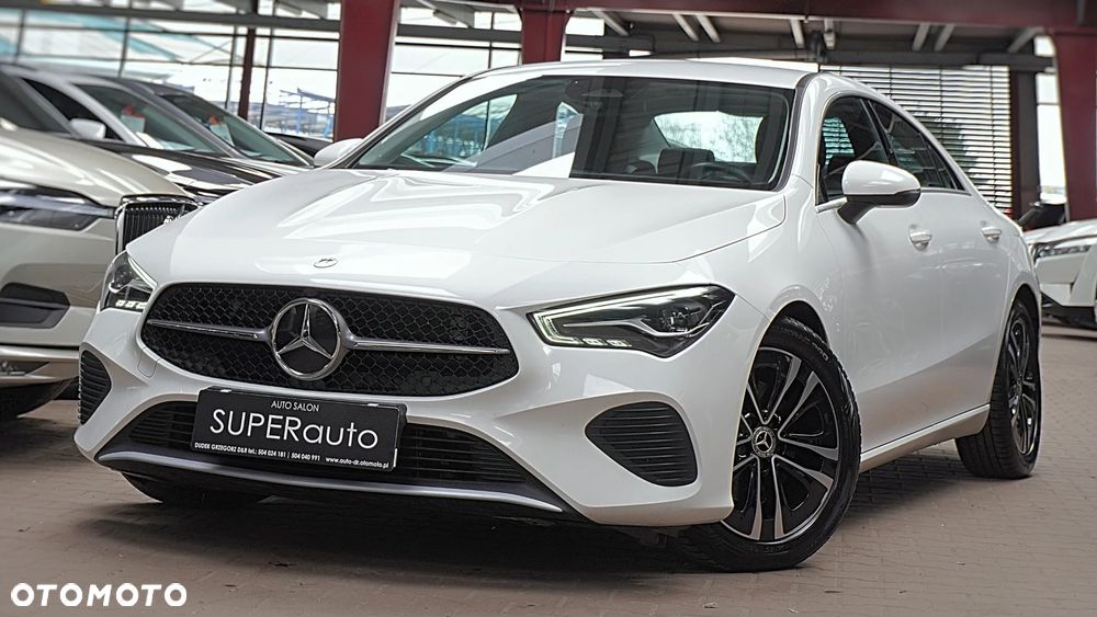 Mercedes-Benz CLA 200 7G-DCT - 6