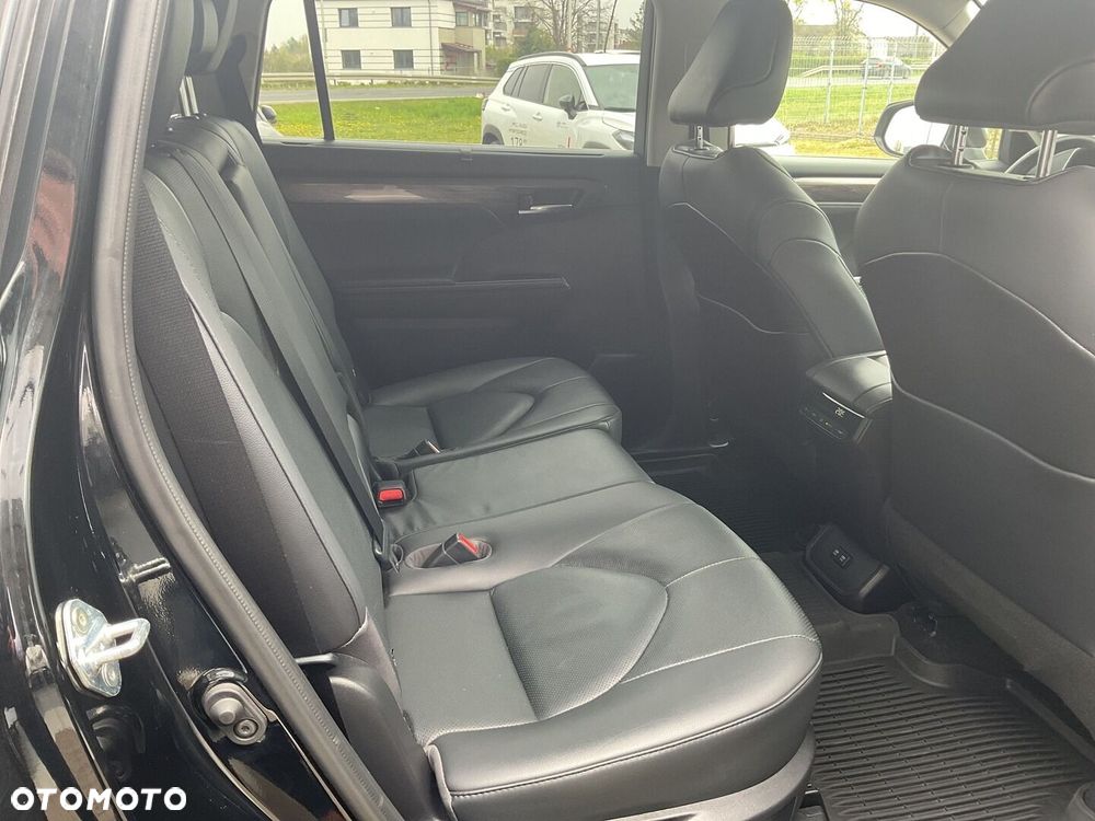 Toyota Highlander - 12