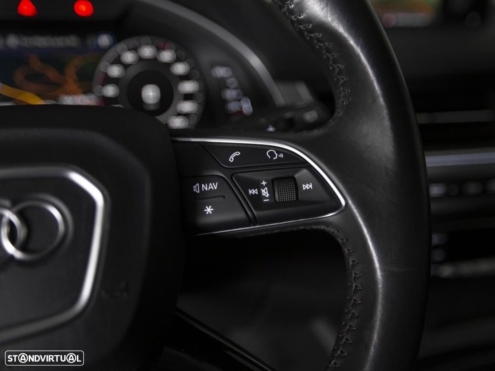 Audi Q7 3.0 TDI quattro S-line Tiptronic 7L - 21