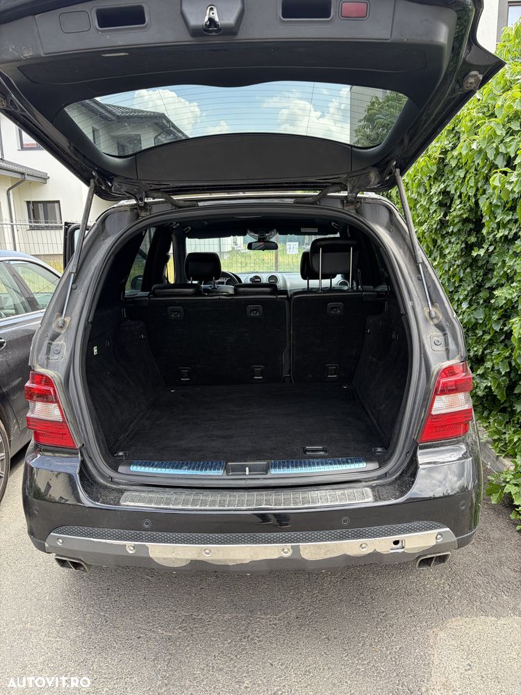 Mercedes-Benz ML - 11