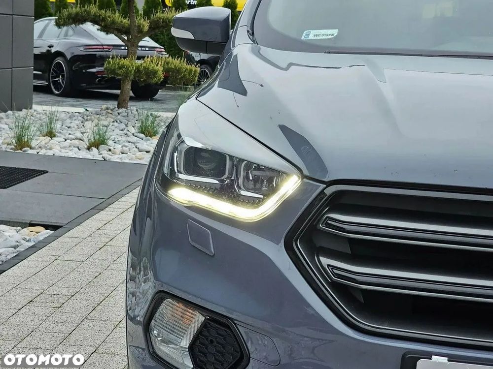 Ford Kuga 2.0 TDCi FWD ST-Line - 15