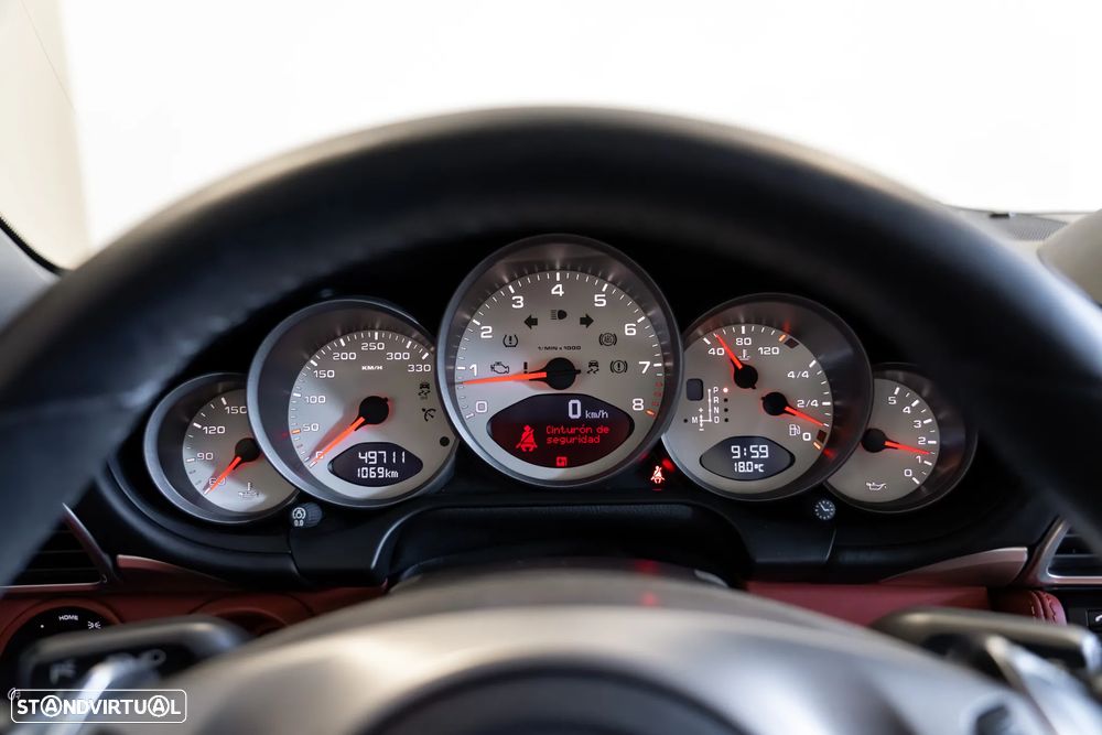 Porsche 911 (997) Carrera 4 S PDK - 13