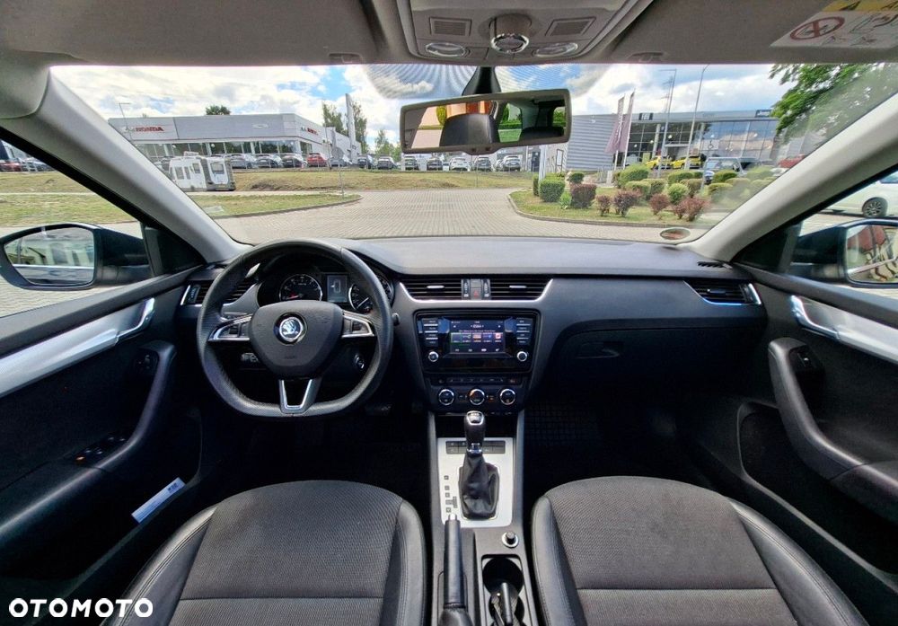 Skoda Octavia - 25